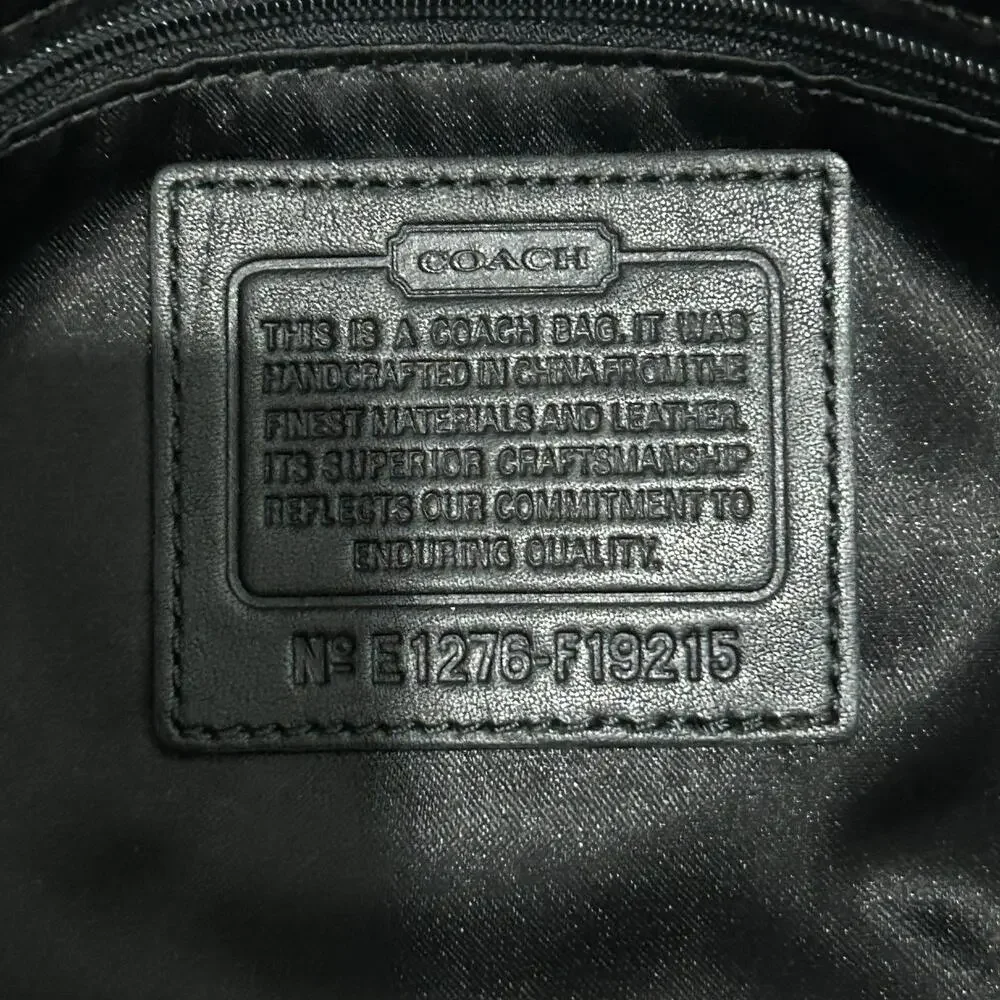 Coach Kisslock Carryall Shoulder Bag Patent Signature Satchel